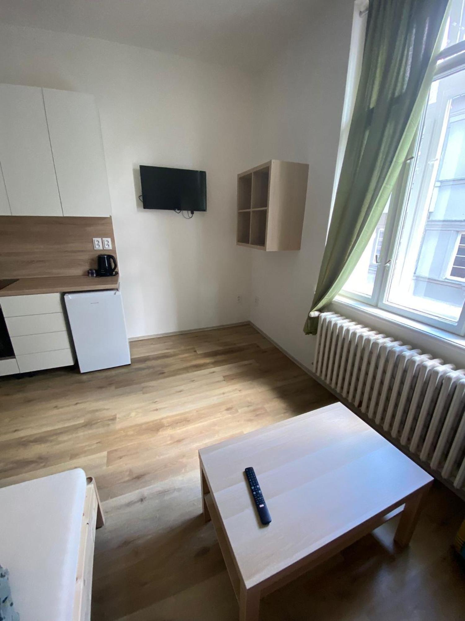 Garsoniera Ostrava City Centr, Na Hradbach 118 Buitenkant foto