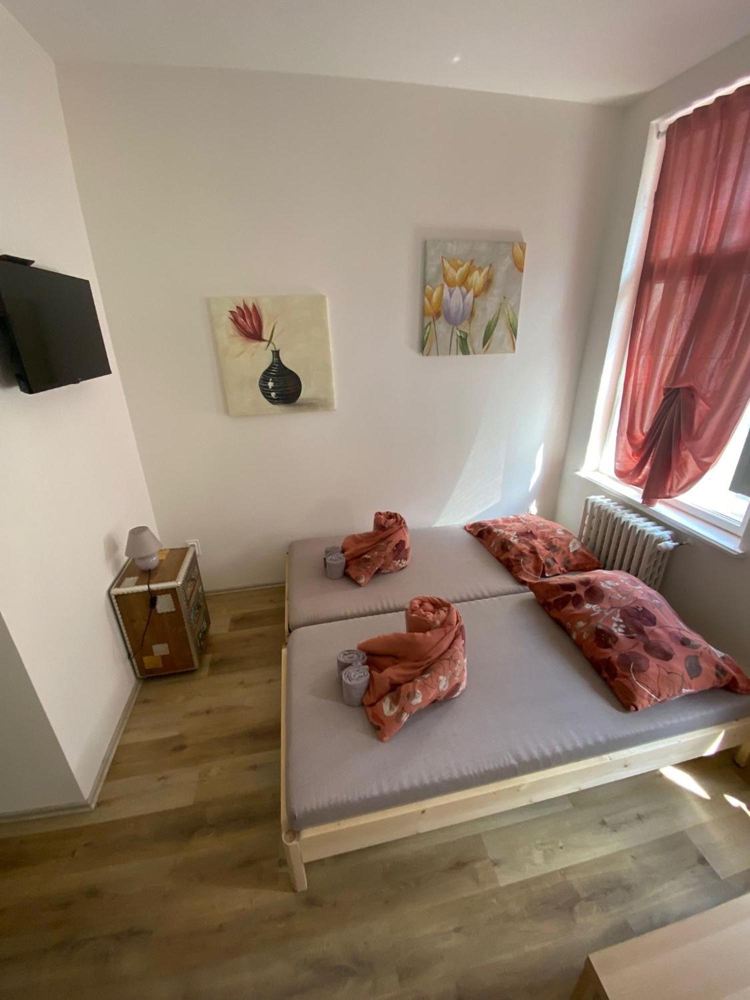 Garsoniera Ostrava City Centr, Na Hradbach 118 Buitenkant foto